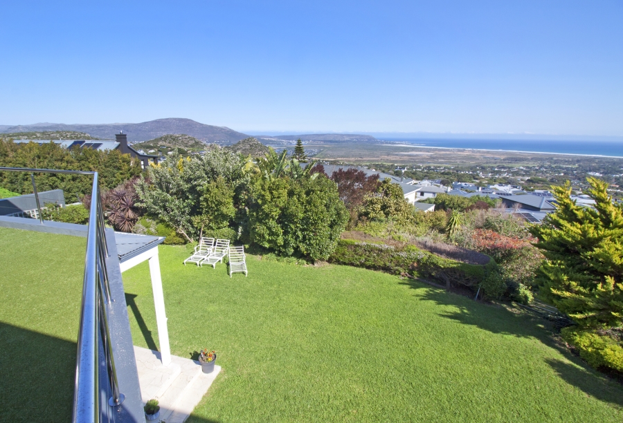 4 Bedroom Property for Sale in Belvedere Western Cape